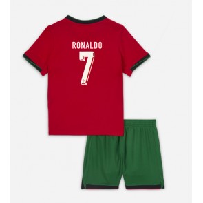 Portugal Cristiano Ronaldo #7 Replika Babytøj Hjemmebanesæt Børn EM 2024 Kortærmet (+ Korte bukser)